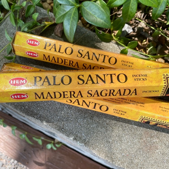 Hem Incense Sticks Palo Santo 3 Boxes (60 Sticks) - Picture 3 of 7
